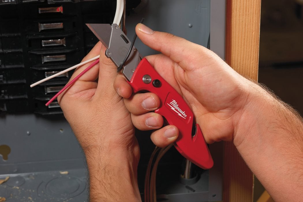 Fällkniv Milwaukee Fastback™ Fällkniv med Integrerad Bladförvaring