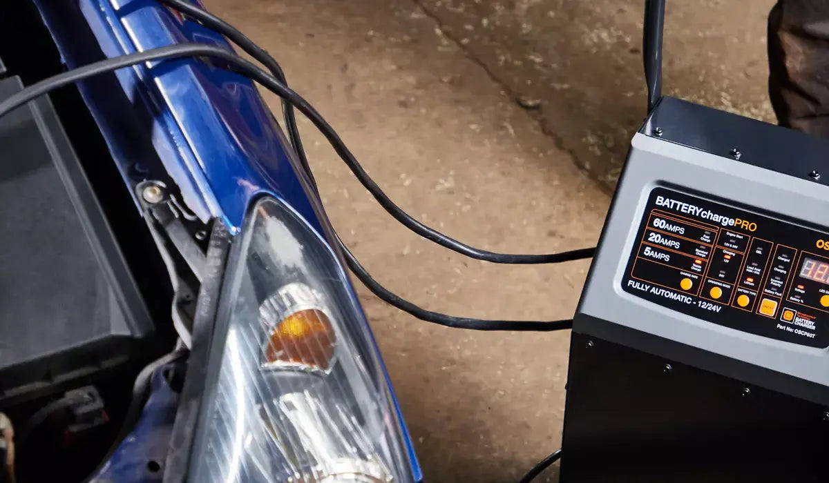 Smart batteriladdare OSRAM BATTERYcharge PRO 60A + Startare 700A