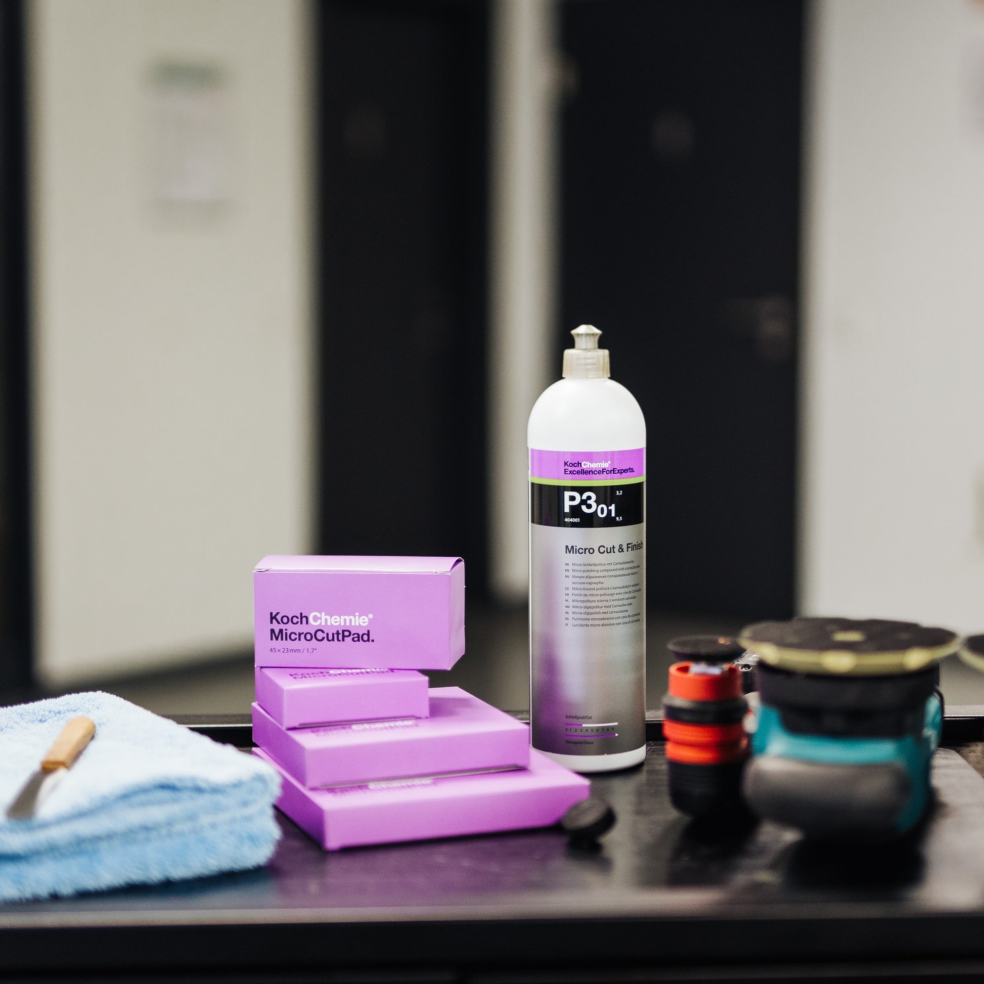 Polermedel Koch-Chemie Micro Cut & Finish P3.01, 1 liter detaljbild