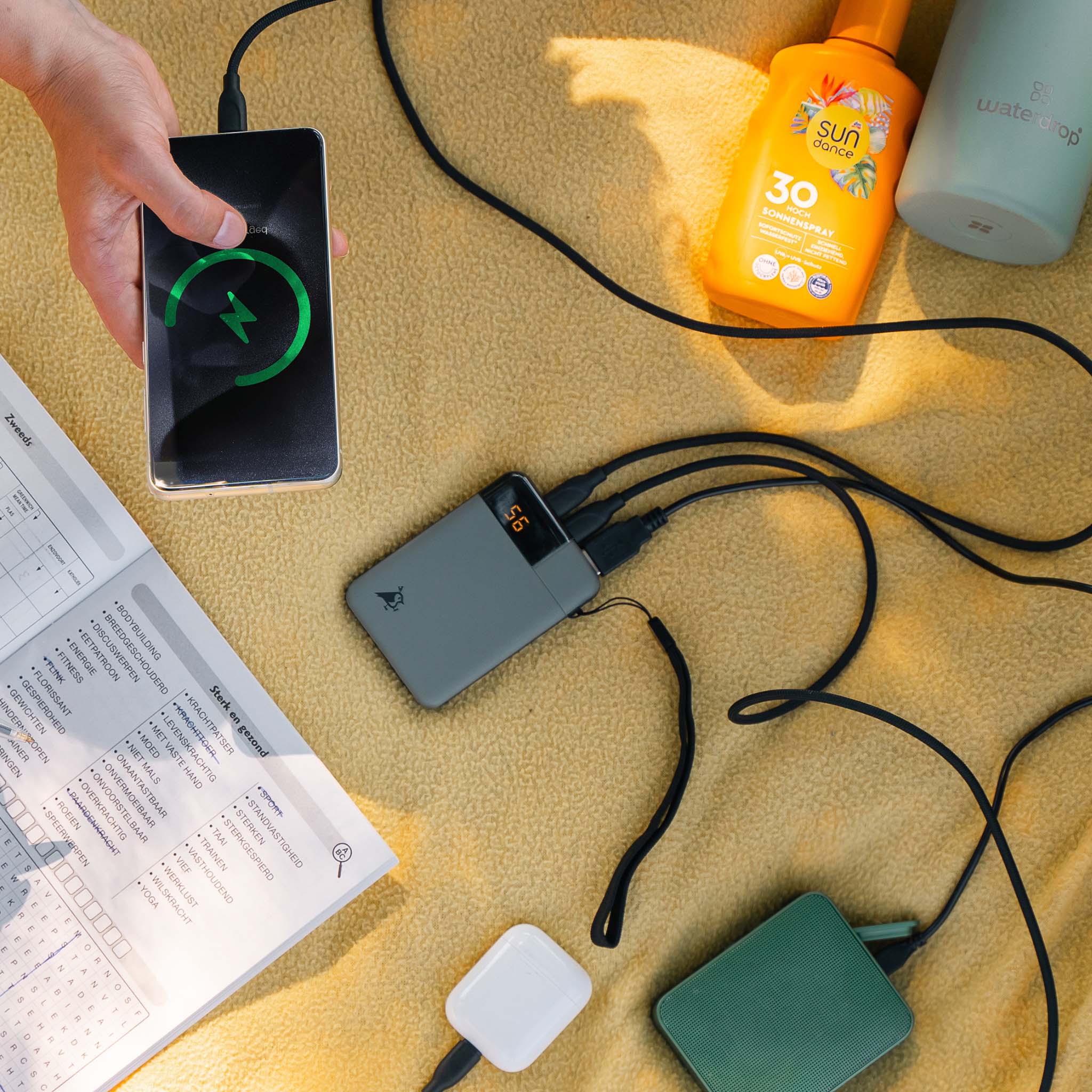 Aqiila Powerbird B5M powerbank 5 000 mAh 12W mossgrön