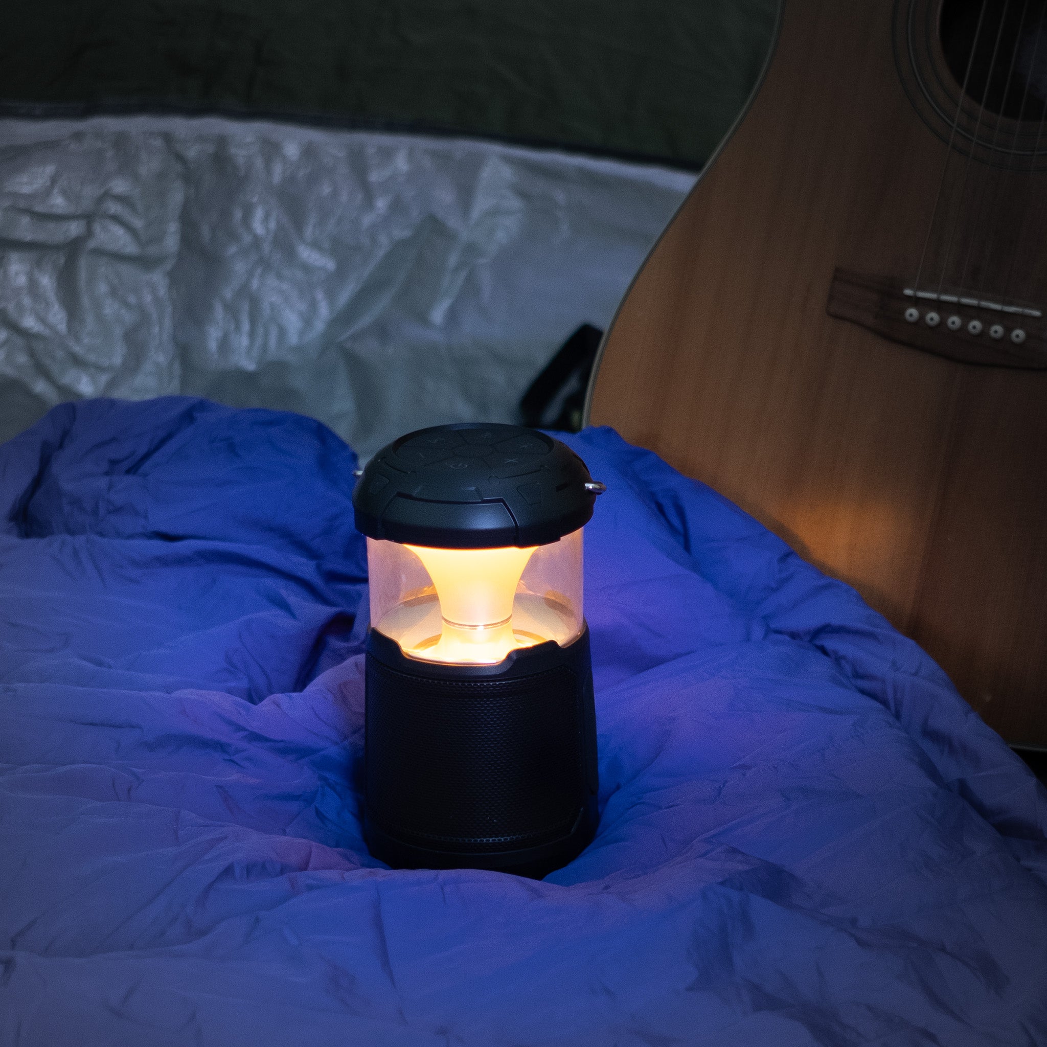 Aqiila Soundbird B10 Dimbar LED-lampa med högtalare 10 000 mAh svart