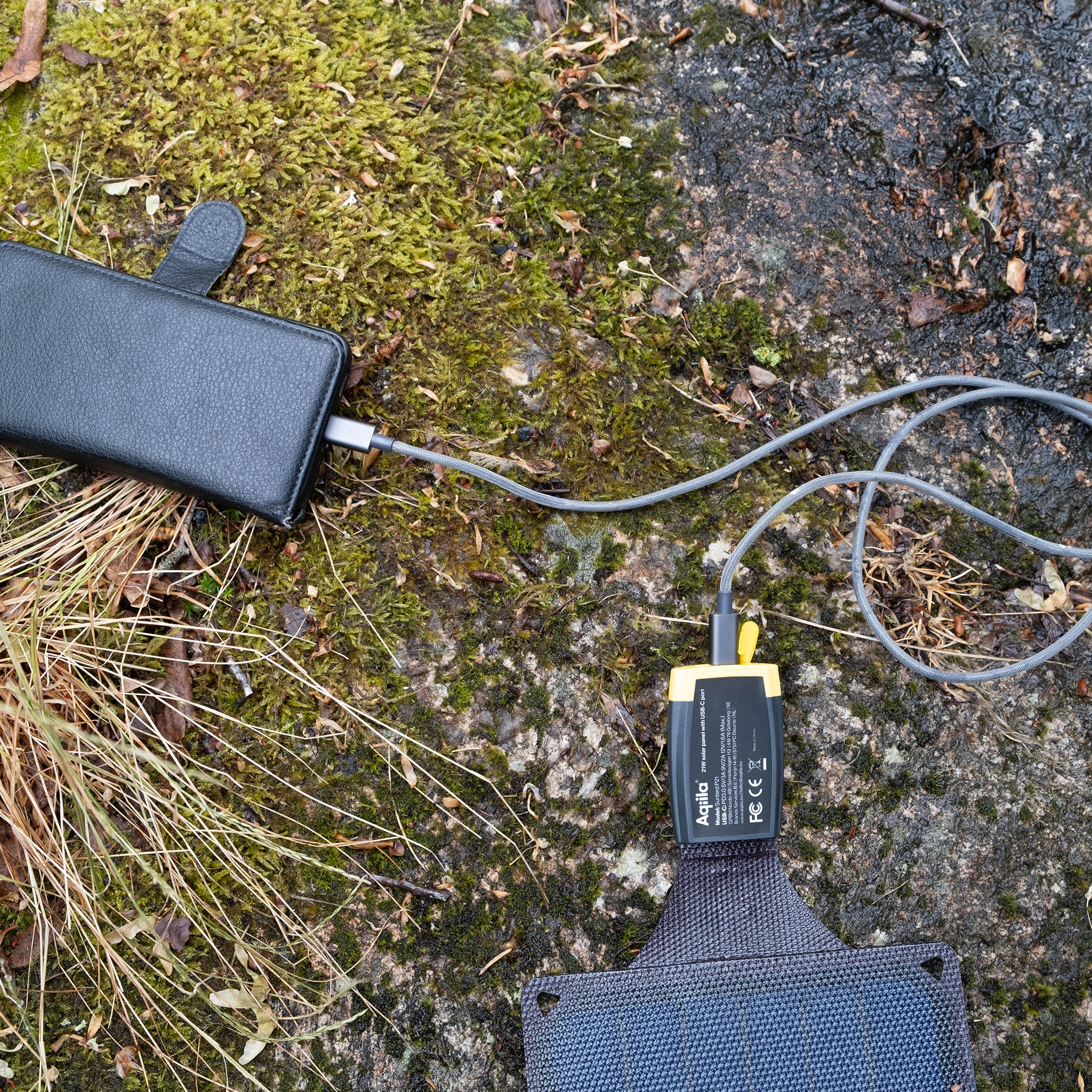 Aqiila Sunbird P21 portabel solcellsladdare USB-C 21W