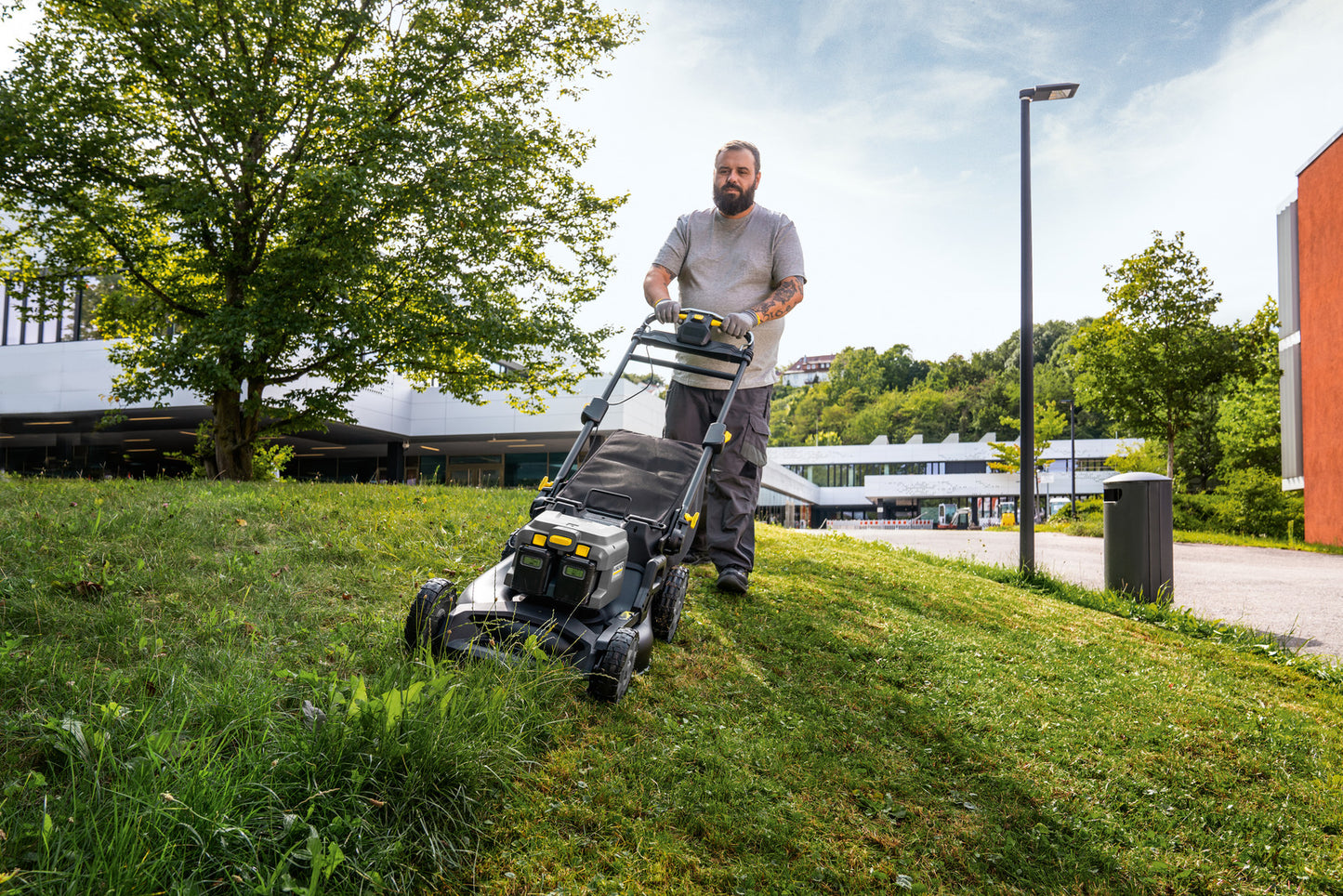 Gräsklippare Kärcher Gräsklippare LM 530/36 BP-Paket